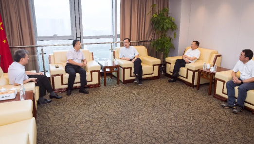 供应链综合商业效劳平台迈进浙江第一站 — — AG真人国际官方网站与温州AG真人国际官方网站战略签约